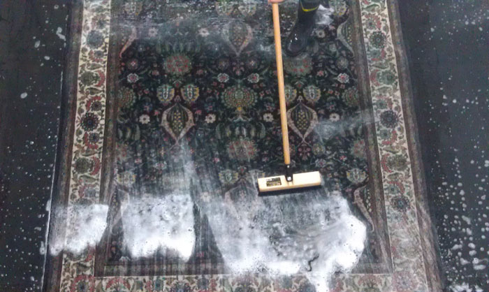 ペルシャ絨毯の4つのお手入れ方法