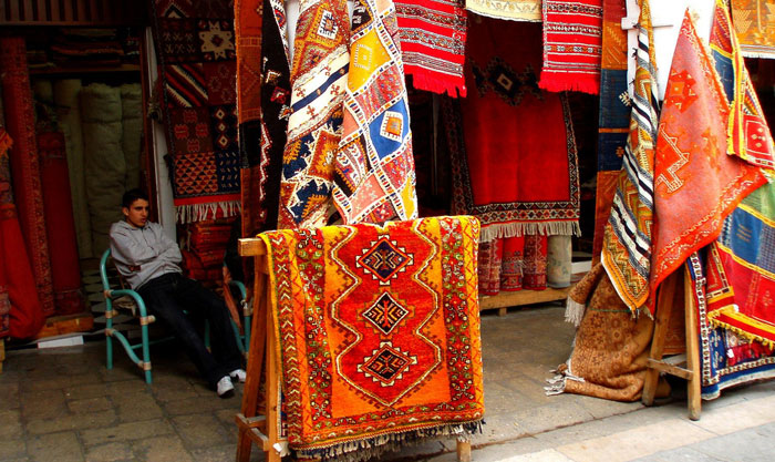 ペルシャ絨毯の工房